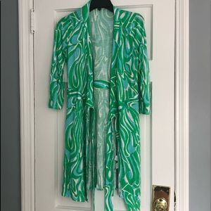 adorable lilly pulitzer wrap/wrap dress